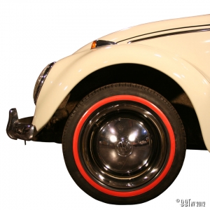 Red wall ring (small) 14 inch